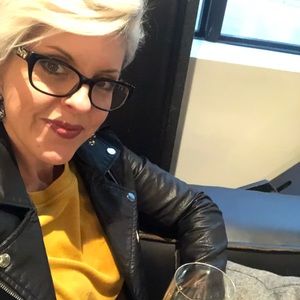 Meet your Posher, Tara